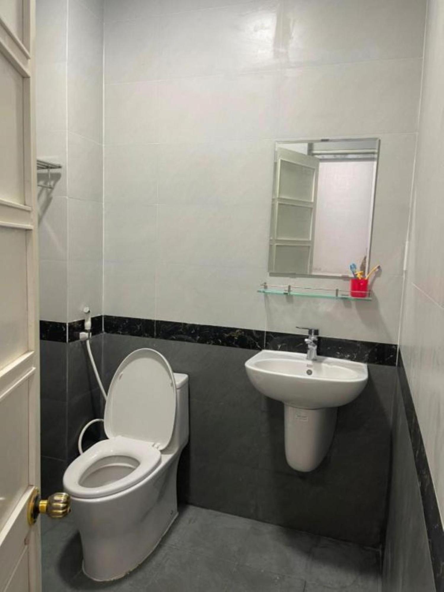 Nhat Long Homestay Hue Zewnętrze zdjęcie